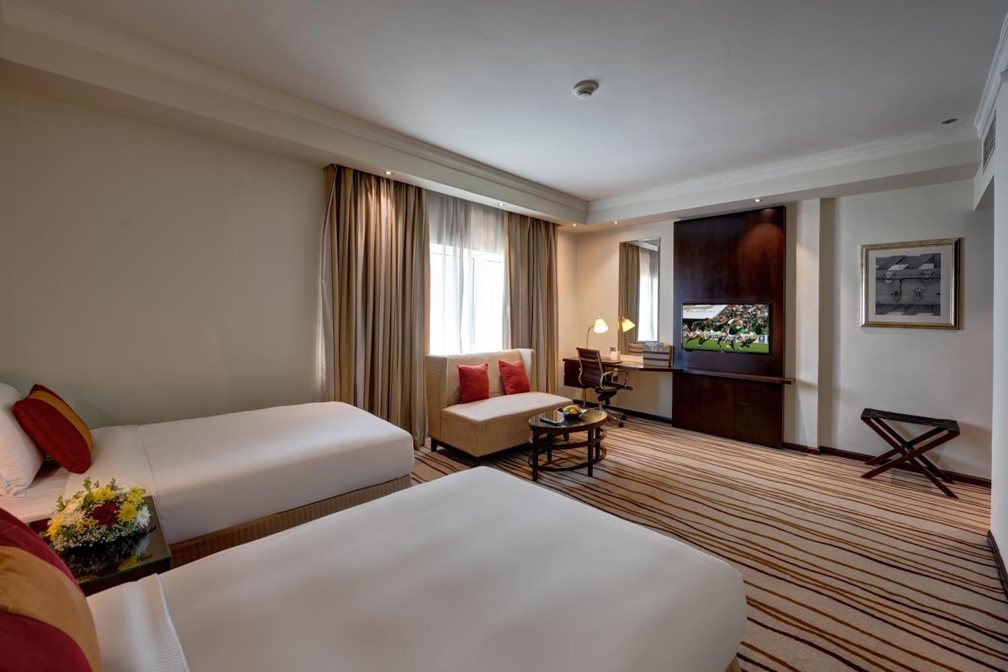 Hotel Media Rotana Dubái Exterior foto Deluxe Room